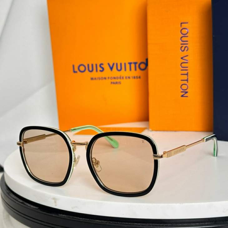 Picture of Louis Vuitton Sunglasses _SKUfw76366580fw